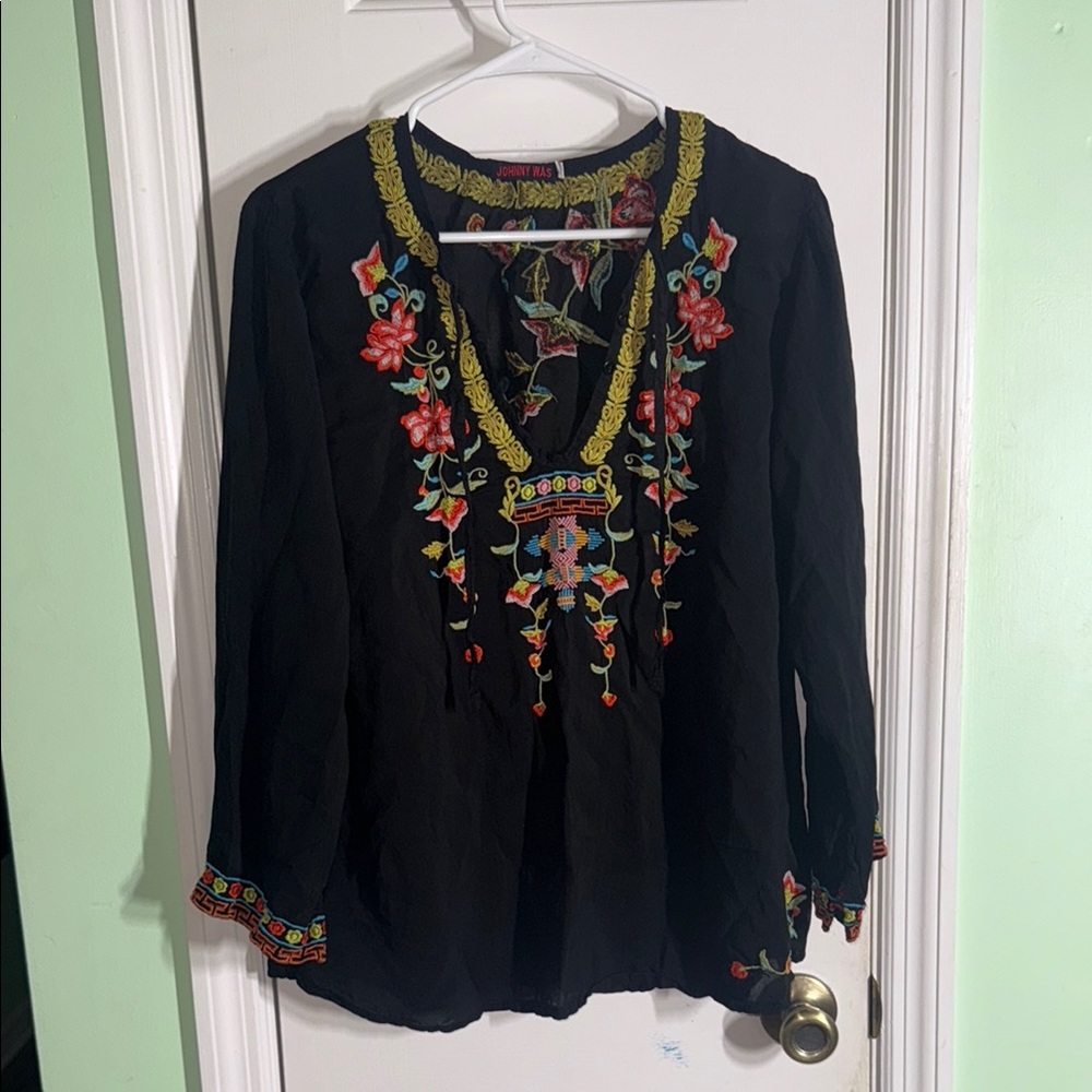 Johnny Was Black Suko Tunic Floral Embroidered Long Sleeve Top Petite Size XL